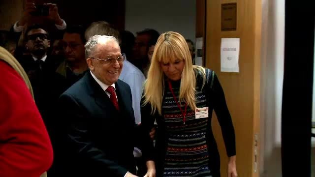 Ion Iliescu - STIRI
