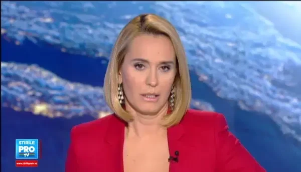 The Guardian: Prima carte scrisa in limba engleza de un roman este pe cale sa devina un mare succes