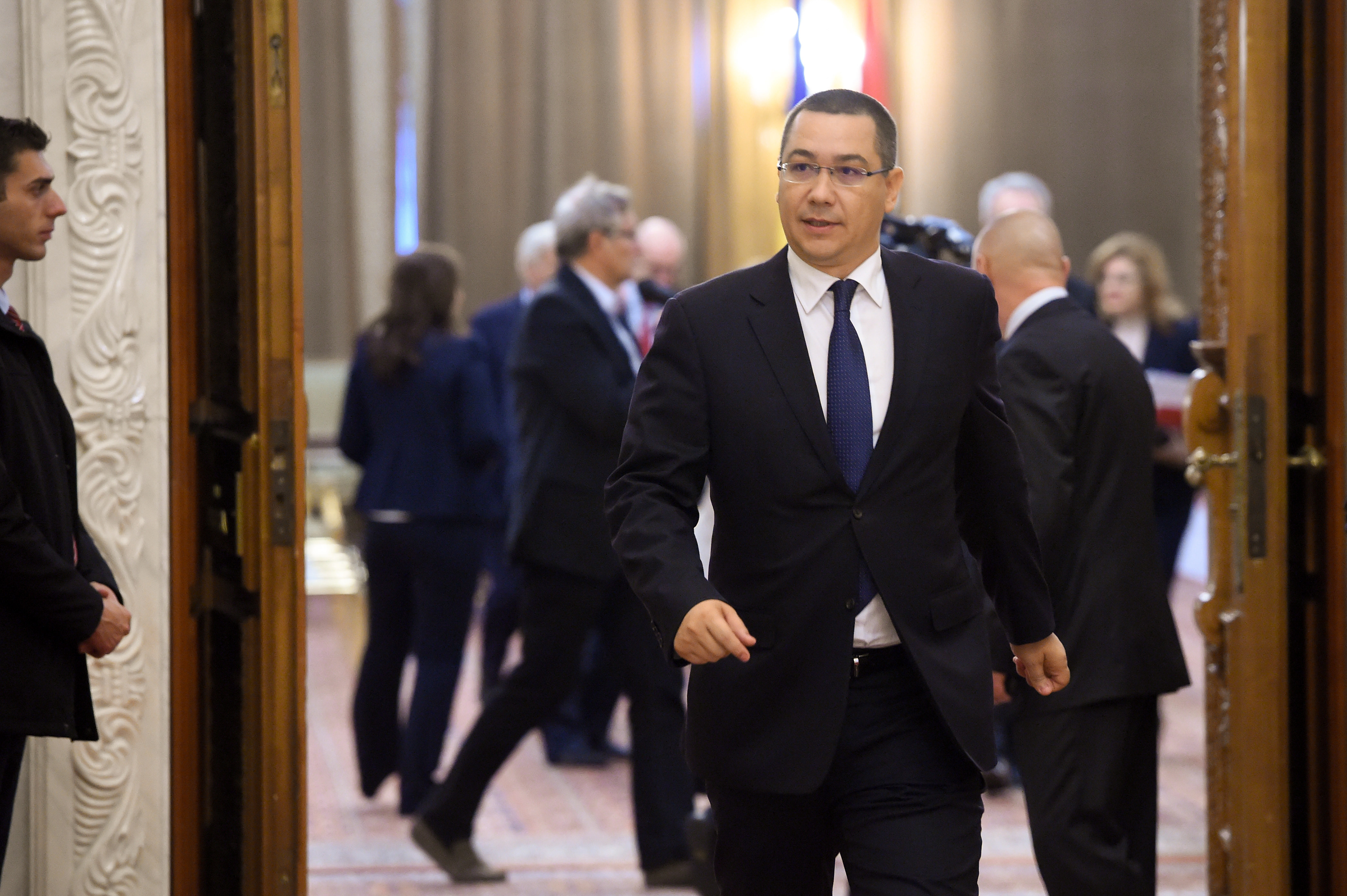 Victor Ponta: "Rusia trateaza tarile din jur in dispret. Daca nu ajutam acum Moldova, cu siguranta, rusii vor profita"