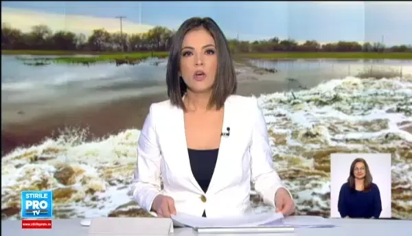 23 de persoane, printre care si un copil, salvate de viiturile formate pe drumul ce leaga localitatile Corbu si Navodari