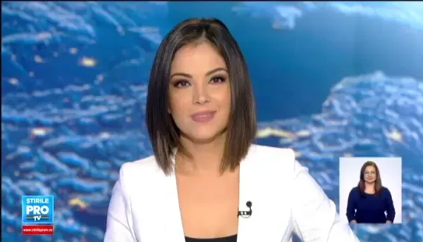 Emilia Clarke, actrita cunoscuta drept mama dragonilor din Urzeala Tronurilor, desemnata cea mai sexy femeie in viata