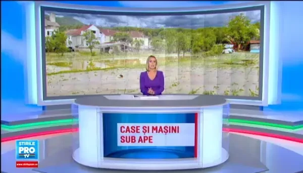 Inundatii puternice in Constanta. Circulatia intre Navodari si Corbu, inchisa dupa ce zeci de masini au fost luate de ape