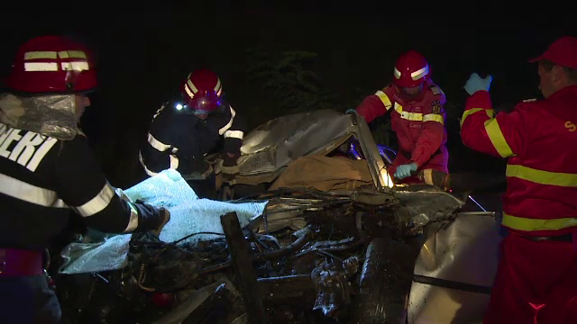 Un sofer a murit la o zi dupa ce a implinit 22 de ani. A intrat in plin intr-o basculanta, la iesire din Pitesti