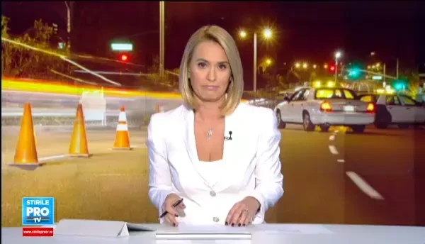 S-a urcat beata la volan si a transmis totul live, pe internet. Nici macar nu sunt atenta la drum. Ce a patit femeia