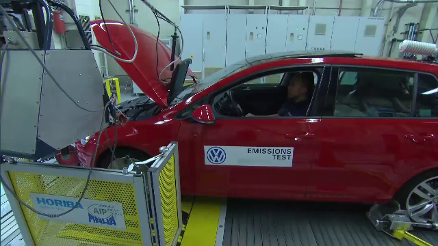 Volkswagen a anuntat ca va rechema la service 8,5 milioane vehicule in UE. "Compania s-ar putea redresa in 2-3 ani"