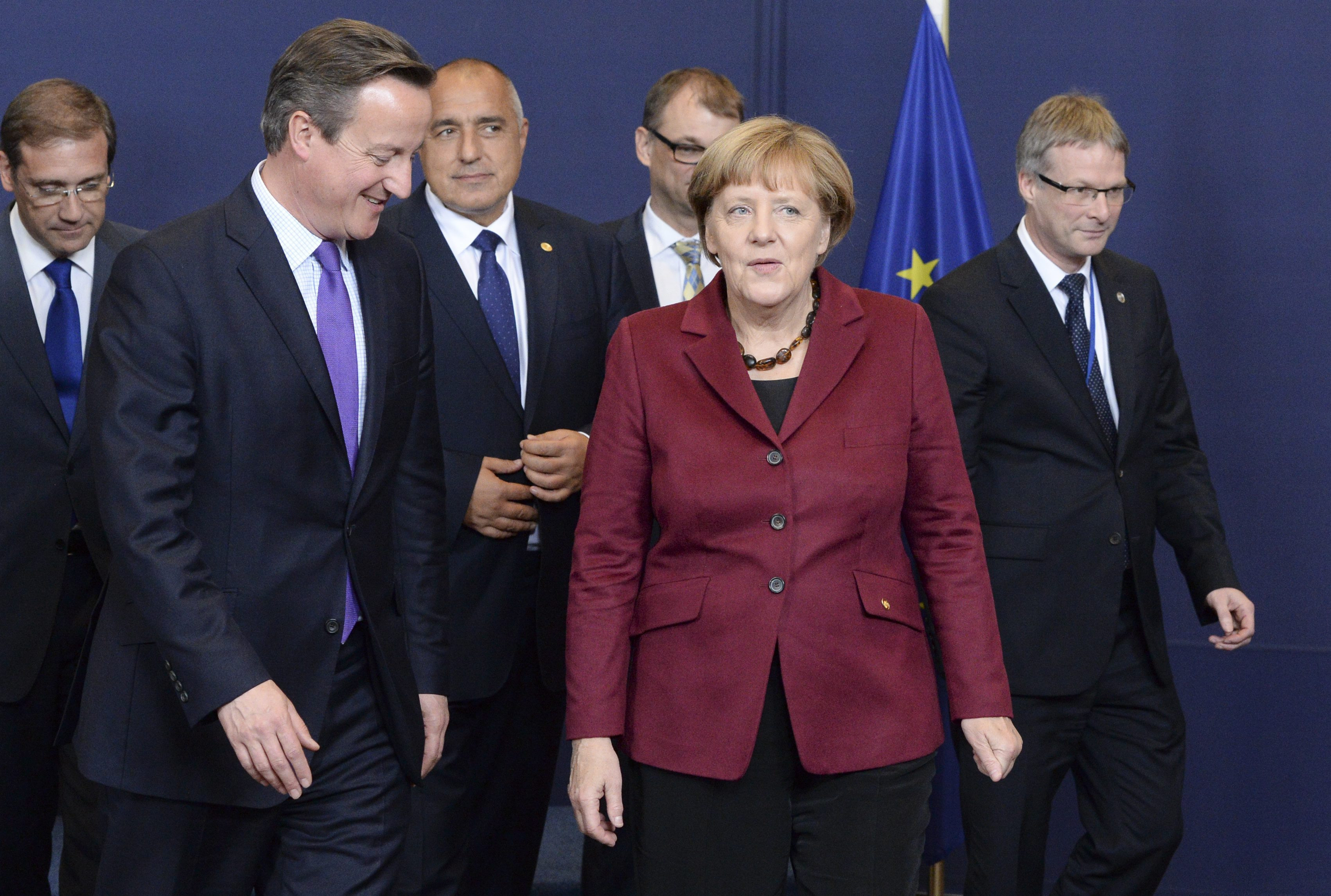 Acord de principiu intre CE si Turcia in criza migrantilor: ajutor de pana la 3 miliarde de euro si liberalizarea vizelor