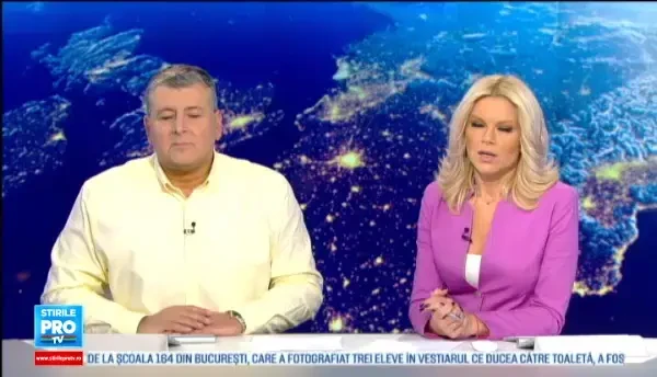 O scoala din SUA a renuntat la scaunele de la banci. Elevii stau in picioare ca sa se concentreze mai bine