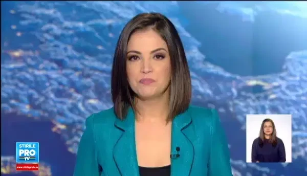 Femeie spulberata pe o trecere de pietoni. Speriat, soferul a luat-o in brate si a fugit cu ea in curtea unei bisericii