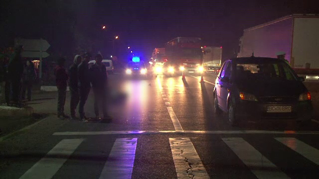 Spulberat chiar langa trecerea de pietoni. Un barbat din Bacau a murit pe loc, dupa ce a fost lovit in plin de o masina