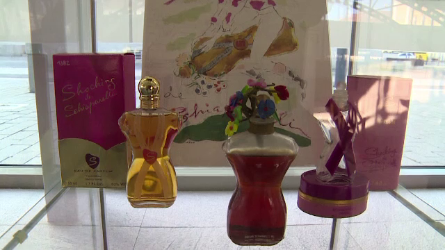 140 de ani de la nasterea Reginei Maria. O expozitie de parfumuri vechi de sute de ani a atras vizitatorii, la Alba Iulia