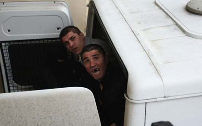 Polițist înjunghiat de membrii clanului Cordunenilor, în fața unui spital din Iași: „A fost o răzbunare”