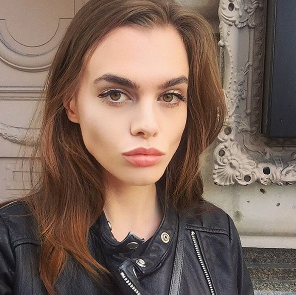 I s-a spus ca e "prea grasa" pentru a fi model. Reactia tinerei la adresa agentiei sale de modelling a starnit mii de reactii