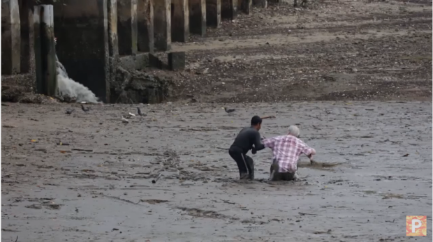 S-a sacrificat pentru a salva doi turisti, prinsi in namol. Ce se intampla cu pescarul dupa cateva minute