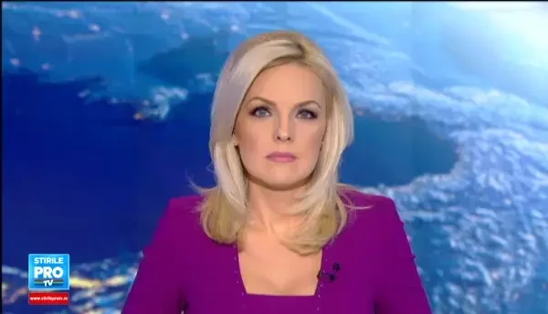 Incident la un eveniment de comemorare din Dej. O femeie s-a apropiat prea mult de o lumanare si i-a luat foc parul