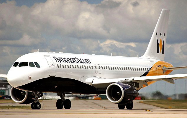 Spaima prin care au trecut pasagerii. Pilotul a aterizat de urgenta, dupa ce aripa avionului s-a rupt in timpul zborului