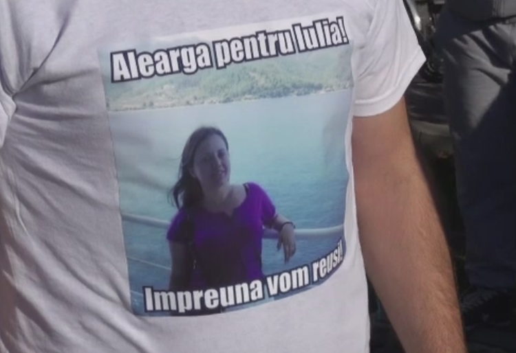 Cros caritabil in Cristian, pentru ajutorarea Iuliei, tanara lovita pe trecere de un sofer beat, cand era gravida in 8 luni