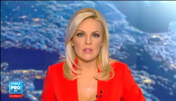 Un sofer din SUA ar fi lovit intentionat cu masina un motociclist, care voia sa il depaseasca. Momentul a fost filmat. VIDEO