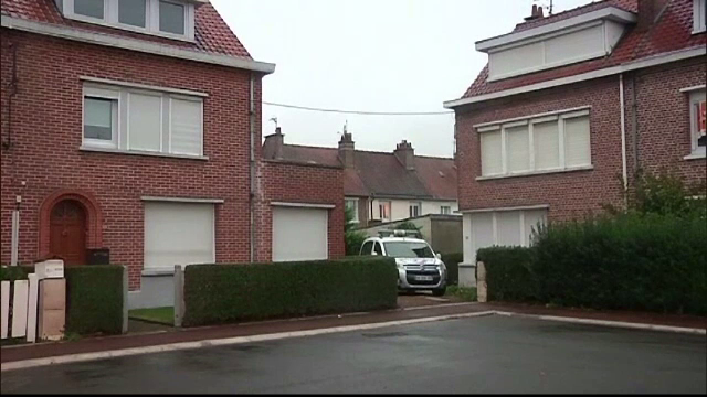 Un barbat si-a ucis sotia si cei trei copii, apoi si-a luat viata, in Franta. Ce a scris in biletul de adio