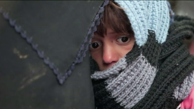 Migrantii si-au gasit o noua ruta spre Europa, extrem de periculoasa. Cum isi pun viata in pericol