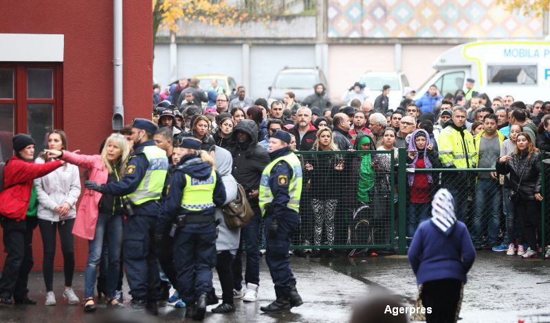 Cine sunt victimele criminalului din Suedia. Povestea EROULUI care a protejat un grup de elevi cu pretul vietii