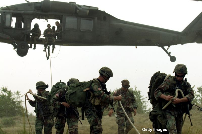 70 de ostatici, eliberati de fortele kurde irakiene si americane. Un soldat al Statelor Unite a murit in timpul operatiunii