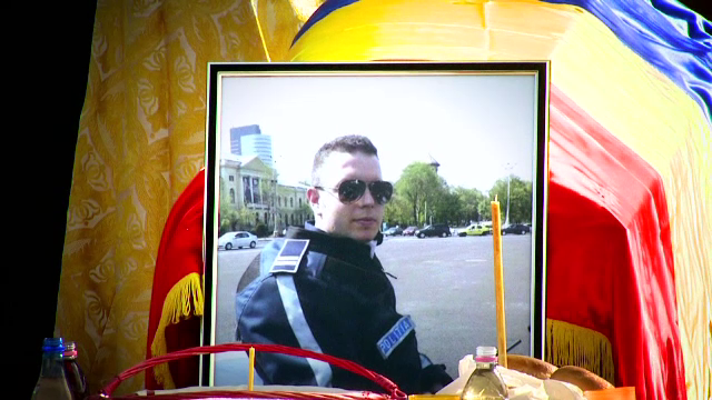 Mama lui Bogdan Gigină, mesaj dur pentru Gabriel Oprea: ”Nu te numești om”