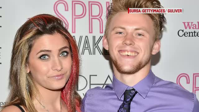 Fiica lui Michael Jackson asteapta cu nerabdare varsta de 18 ani ca sa se casatoreasca. Ce a trebuit sa faca iubitul fetei