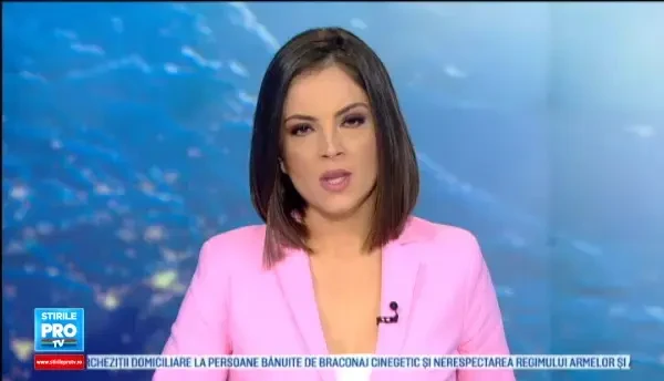 O nemtoaica din Alba a salvat intr-un an zeci de animale fara adapost. Cum arata centrul pe care l-a amenajat intr-un grajd