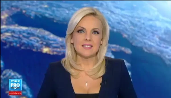 Cum reactioneaza un catel atunci cand vede pe tableta stapanului un joc creat special pentru un patruped