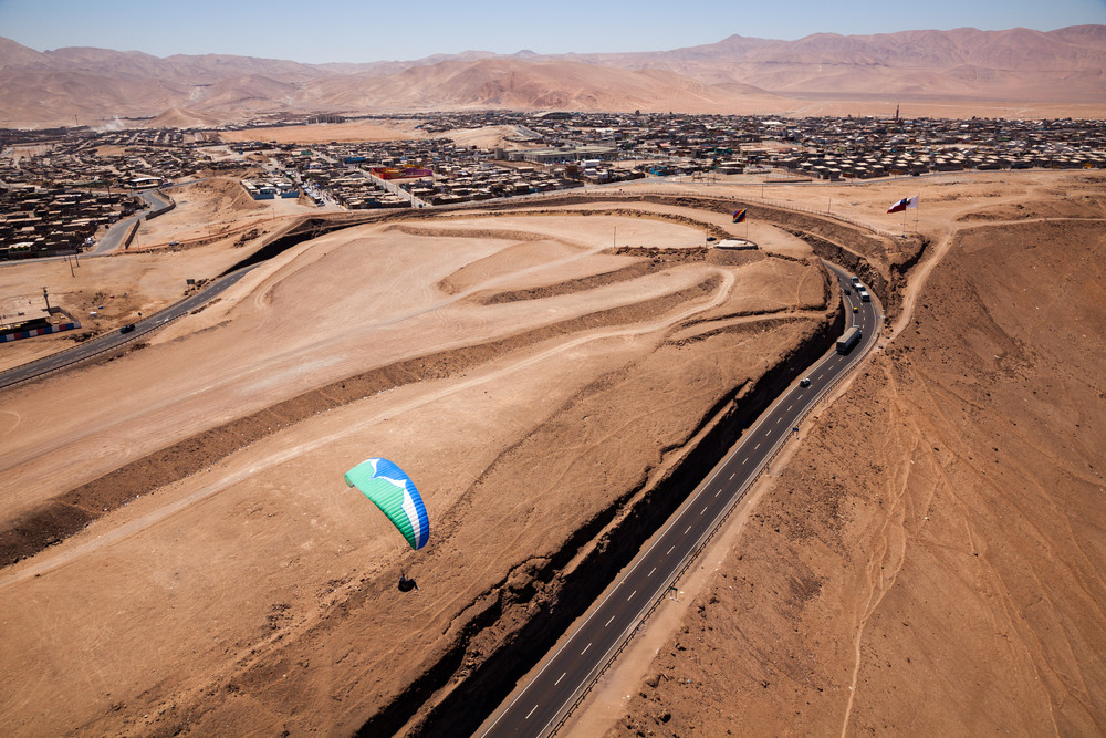 Un israelian s-ar fi parasutat in Siria, pentru a se alatura rebelilor. Mesajul amenintator transmis de premierul Netanyahu