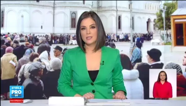 Pelerinii si-au dat check-in si si-au facut selfie la moastele Sfantului Dumitru. Cum au propovaduit credinta pe Facebook