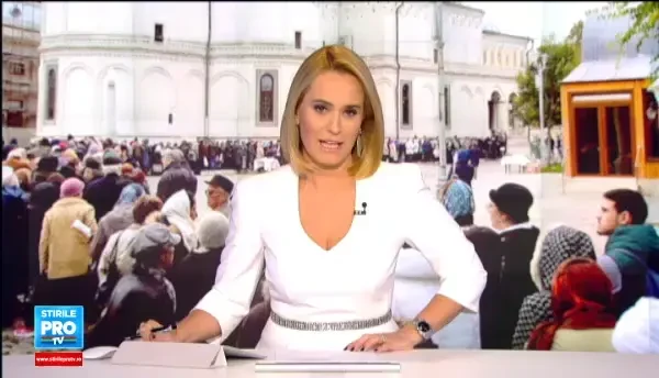 Mii de credinciosi, la moastele Sfantului Dumitru, pe Dealul Mitropoliei. Cum au incercat sarlatanii sa profite de pelerini