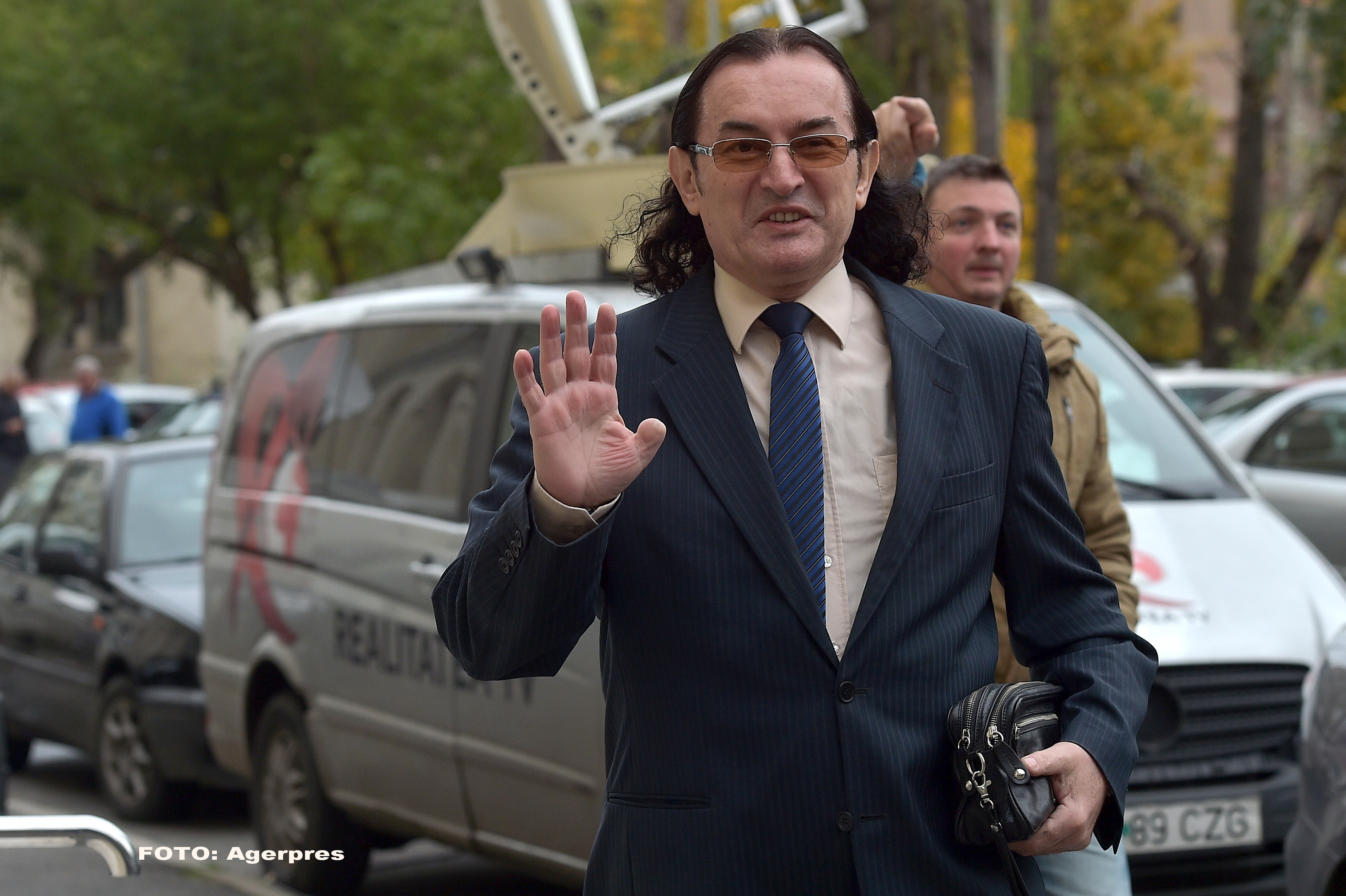 Miron Cozma, despre vicepremierul Gabriel Oprea: "Credeti ca a venit intamplator in jurul meu? Eu aveam putere"