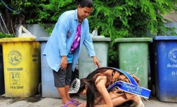 Fotografia care a emotionat multe inimi. Pentru ce ii multumeste aceasta tanara mamei sale, dupa ce a castigat un Miss