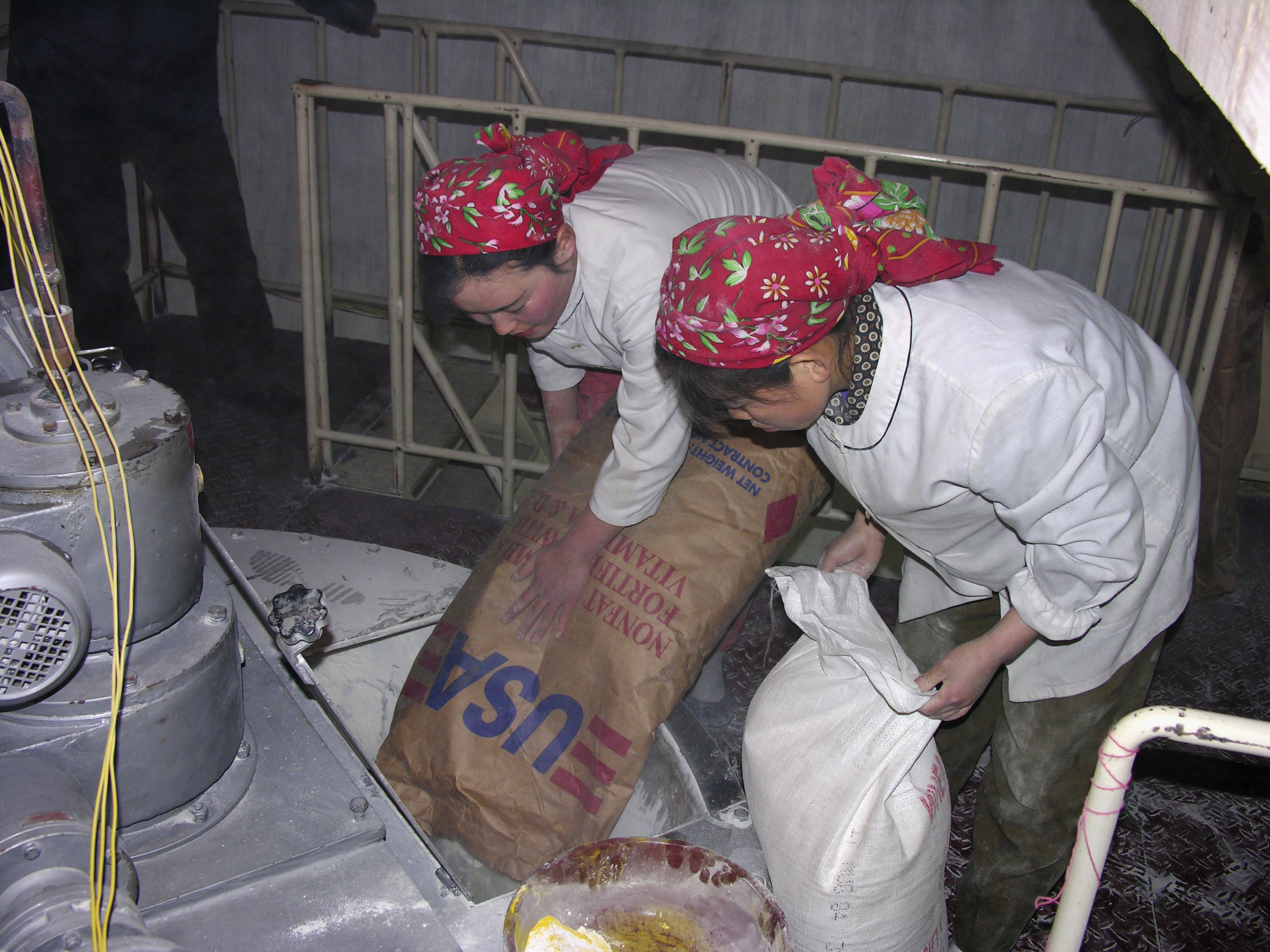 Tara care isi vinde locuitorii ca sclavi. Oamenii sunt "exportati" in strainatate, unde lucreaza in conditii de munca fortata