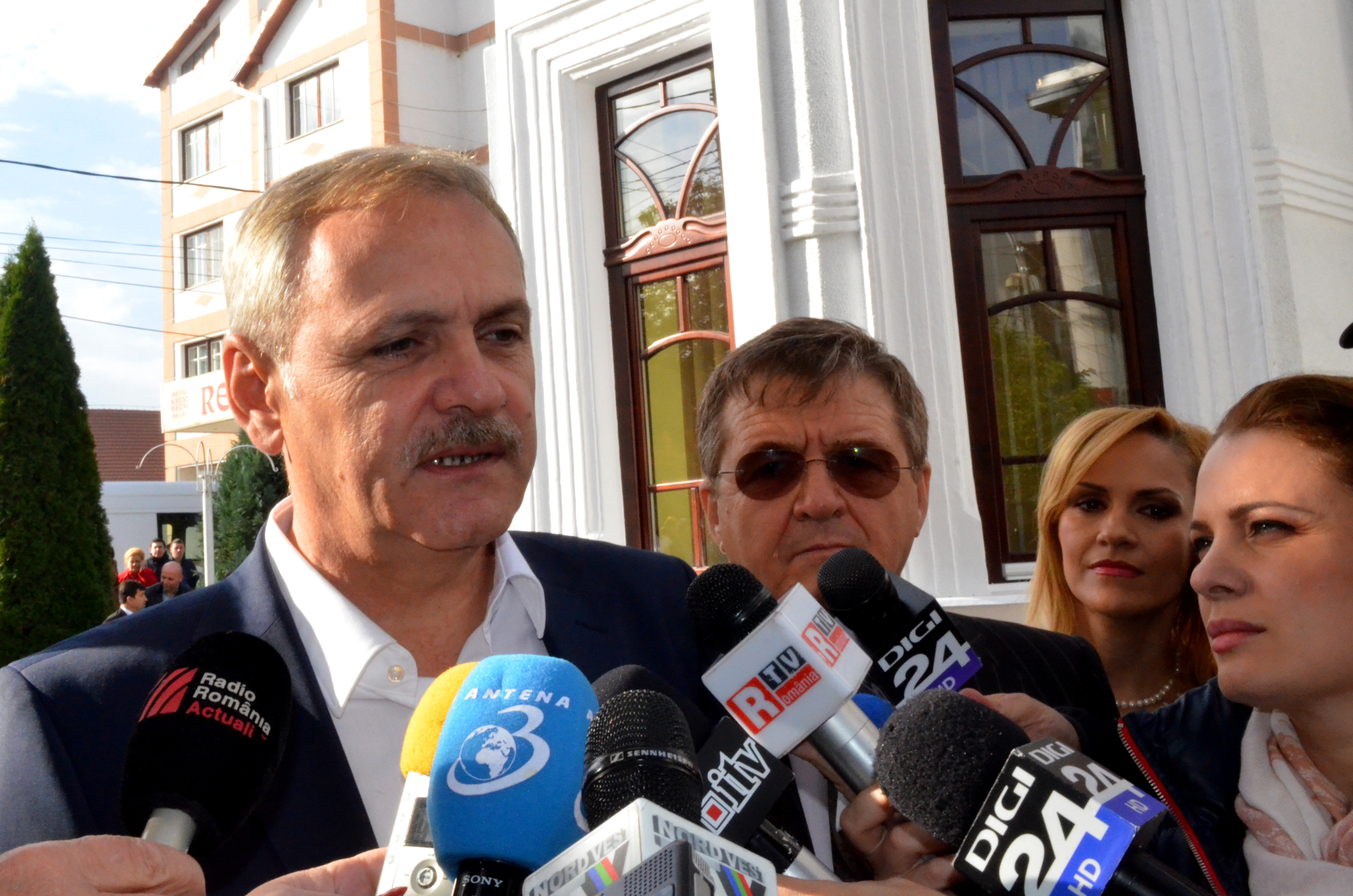 PSD si imblanzirea propriului cod de etica. Liviu Dragnea: "Social democratii sunt oameni cinstiti si seriosi"