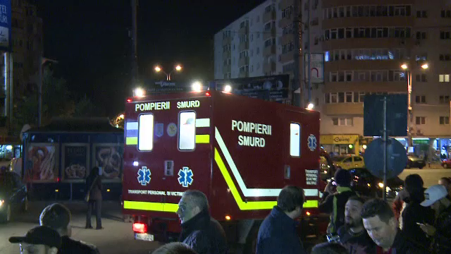 Tanara care a scapat cu viata din Colectiv: "Din cauza imaginilor de groaza, l-am luat pe prietenul meu de mana si am plecat"