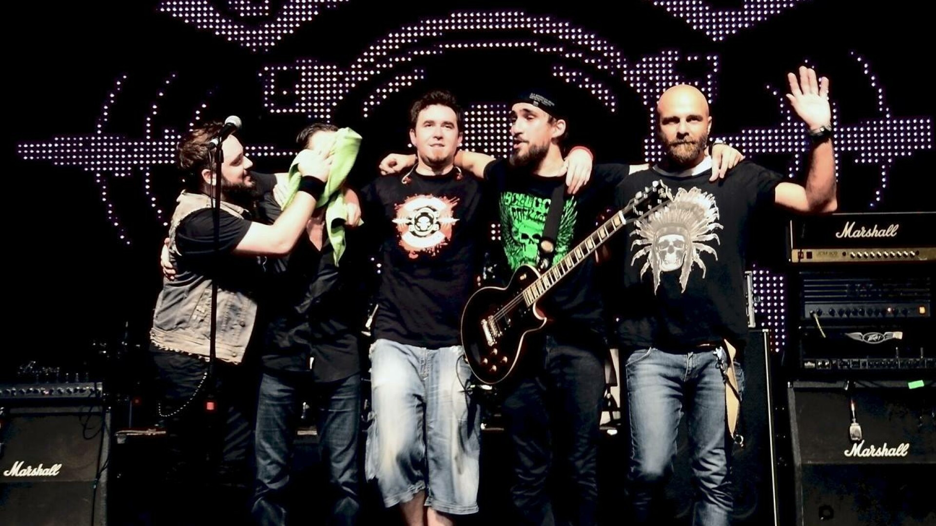 "ZIUA IN CARE VOM MURI''. Adevaratul mesaj al primei piese de pe albumul Goodbye to Gravity