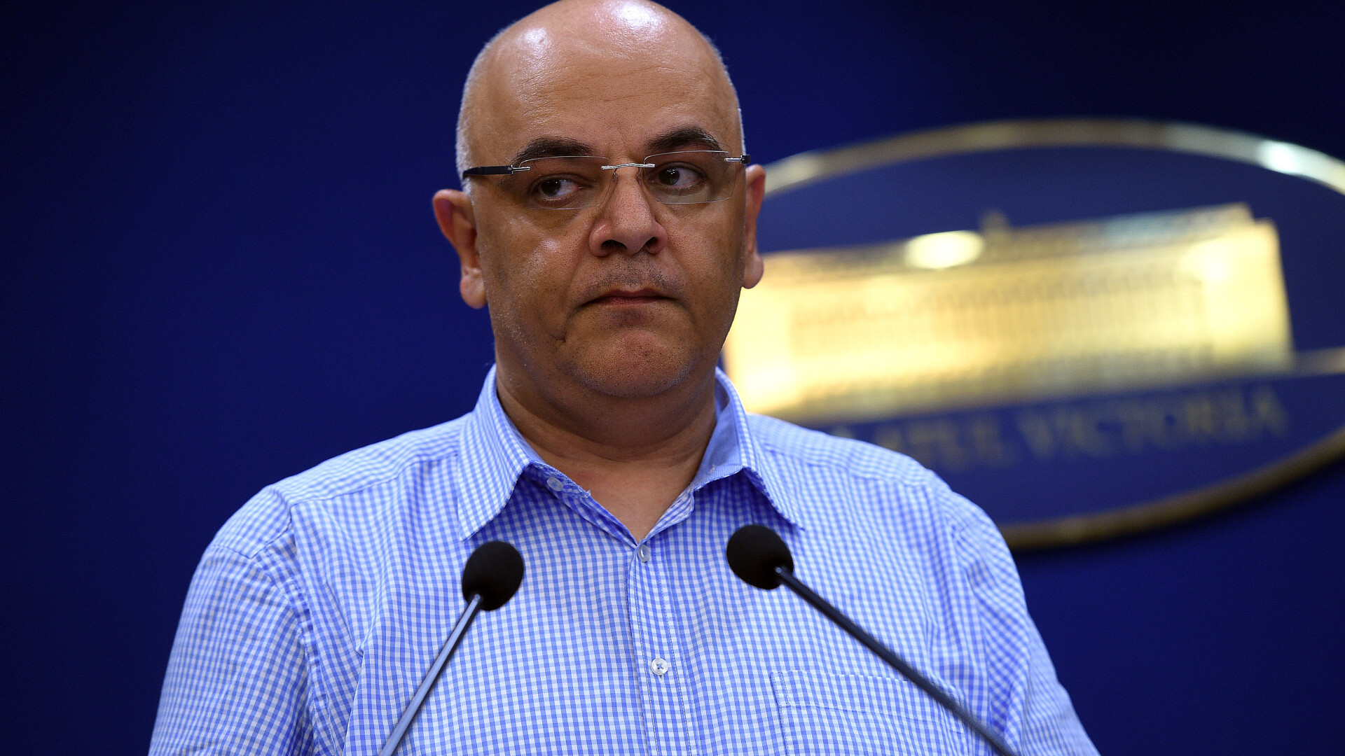 Raed Arafat: "Nu demisionez. Punct." Starea ranitilor din Colectiv, aflati in spitalele din tara si din strainatate