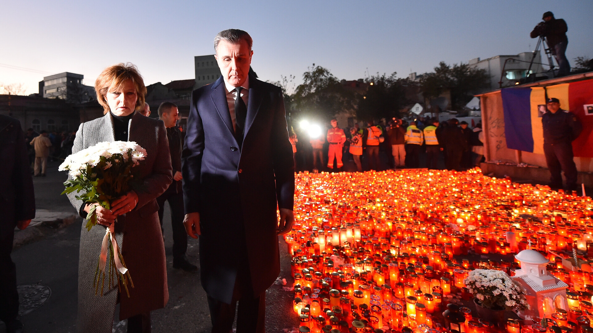 CLUB COLECTIV - AGERPRES