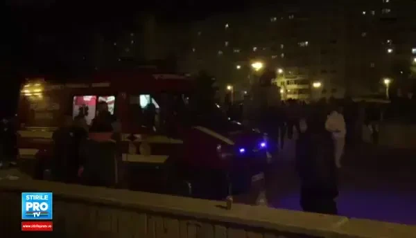 Incendiu la un club din Constanta. 100 de persoane evacuate de urgenta, 2 persoane s-au intoxicat cu fum