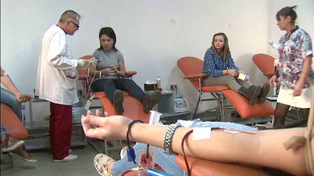 Albaiulienii sunt solidari cu victimele tragediei de la Bucuresti. Cu totii s-au mobilizat ca sa doneze sange