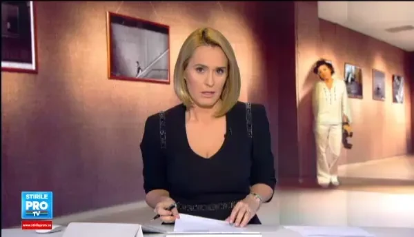 Universul colorat al Teodorei Maftei, fotograf Pro TV, admirat de familie si prieteni in cadrul expozitiei pe care o planuia