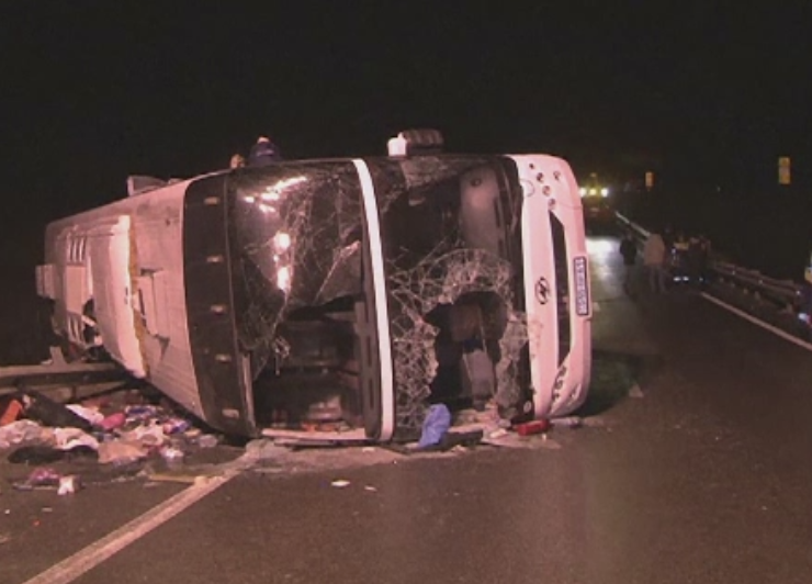 Grav accident de circulatie in Rusia. Noua oameni au murit, iar 48 au fost raniti dupa ce un autocar s-a rasturnat