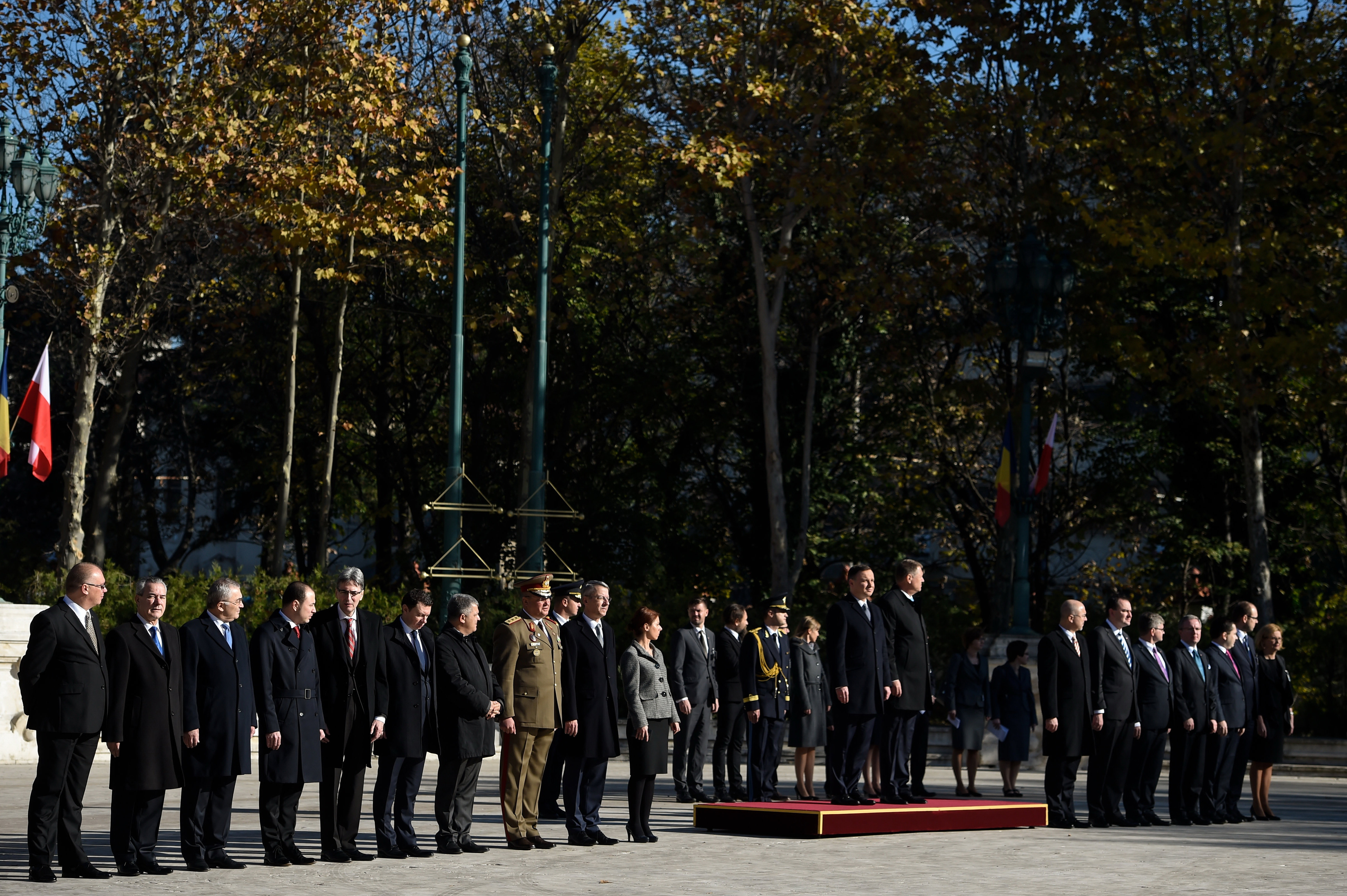 Klaus Iohannis dupa reuniunea de la Bucuresti. "Sustinem prezenta sporita a SUA in Europa - militar, economic si politic"