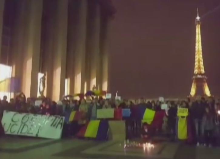 Manifestatiile din Romania, sustinute de romanii din strainatate. "Nu va lasam singuri", s-a strigat la Paris si Londra