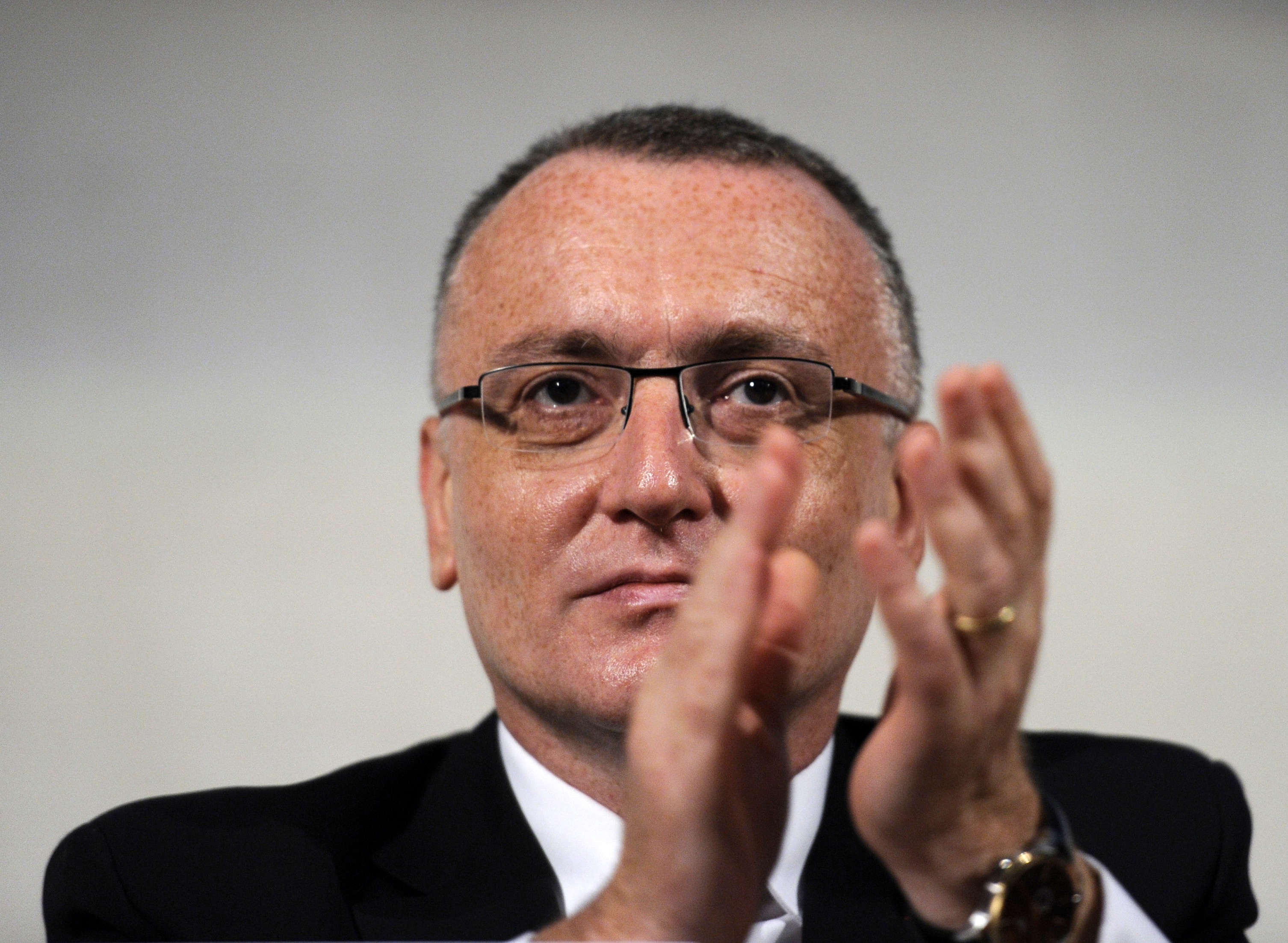 Reactii dupa numirea lui Sorin Cimpeanu drept premier interimar. Iohannis nu l-a vrut pe Dusa