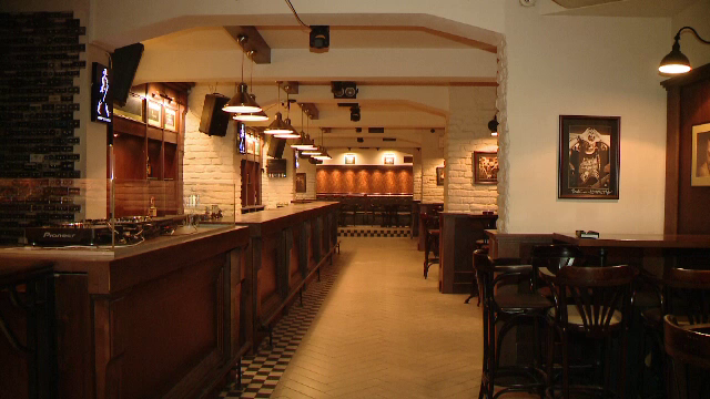 Controale in toata tara si zeci de cluburi inchise. Un timisorean isi inchide localul dupa 7 ani, sa "intre in ordine"