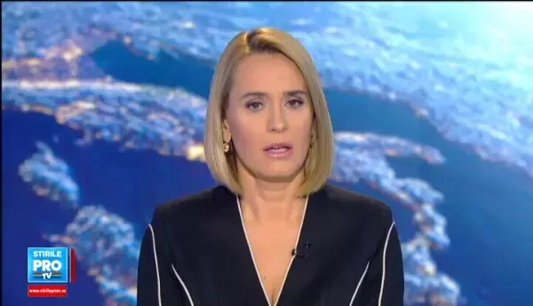 A patra zi de proteste in Capitala. Oamenii il asteapta pe Iohannis, care a promis ca va veni, insa fara a anunta ziua si ora