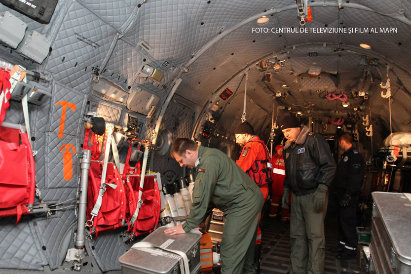 Bilantul tragediei din Colectiv: 45 de morti. Tobosarul formatiei a murit dupa ce a facut stop cardio-respirator in avion